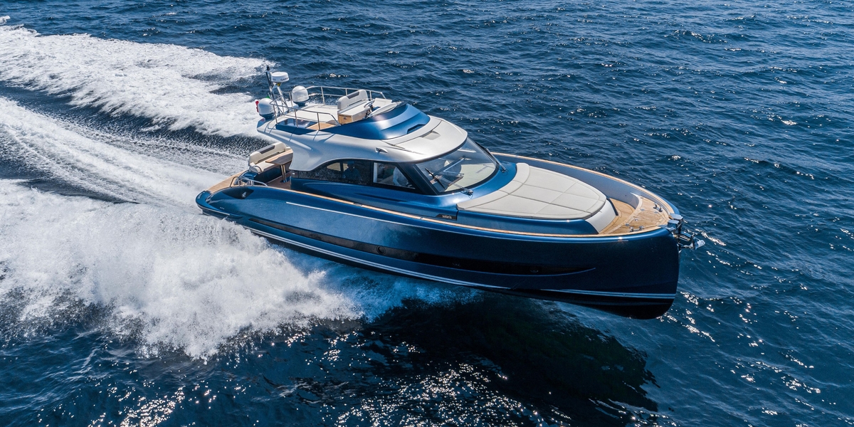 2026 Solaris Power 48 Flybridge - Sold Boat