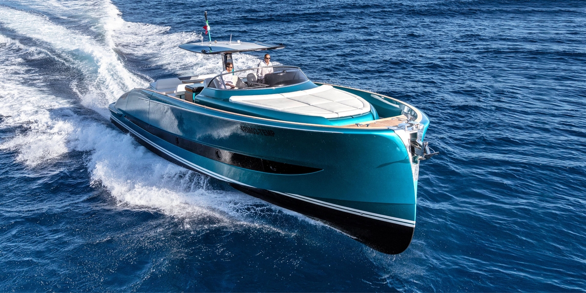 2027 Solaris Power 48 OPEN - Sold Boat