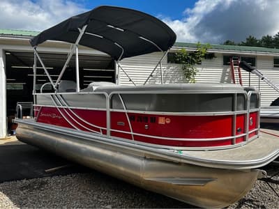 BOATZON | South Bay 200 Series S220CR 2022 BOATZON | South Bay 200 Series S220CR 2022