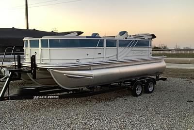 BOATZON | South Bay 220 RS LE 2025