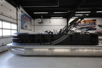 BOATZON | South Bay 224 Entertainer 275 2026