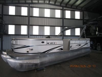 BOATZON | SOUTH BAY 322 CR TT IO SANIBELL 2008