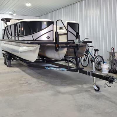 BOATZON | South Bay 521FCR 275 2019