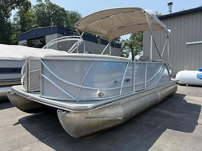 BOATZON | South Bay 521RS 2016