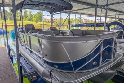 BOATZON | South Bay 523 RS 2017