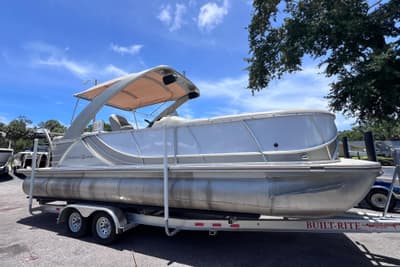 BOATZON | South Bay 525 2019 BOATZON | South Bay 525 2019