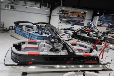 BOATZON | South Bay 525 RS Hybrid Arch 2026
