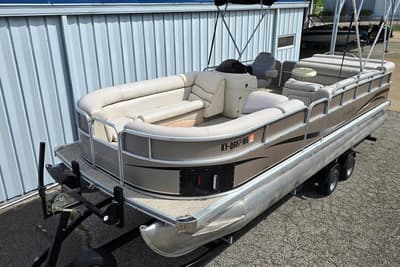 BOATZON | South Bay 8522 CR E series 2007