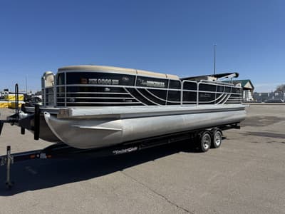 BOATZON | South Bay 925 E 2012