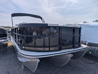 BOATZON | South Bay S224UL 2027