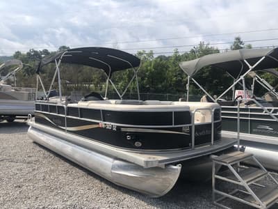 BOATZON | SouthBay 822 CR Tritoon 2008