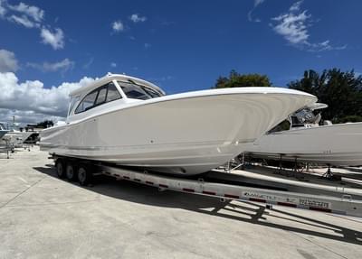 BOATZON | Southport 33 DC 2026