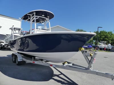 BOATZON | Sportsman Heritage 211 2018