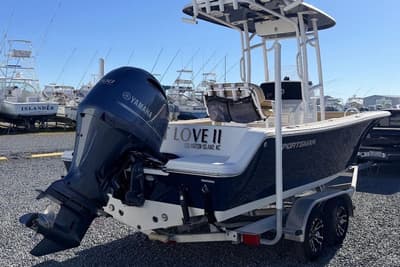 BOATZON | Sportsman Heritage 211 Center Console 2021