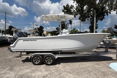 BOATZON | Sportsman Heritage 231 Center Console 2019