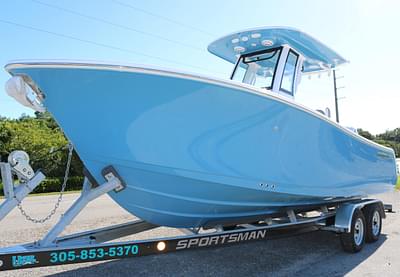 BOATZON | Sportsman Heritage 231 Center Console 2025