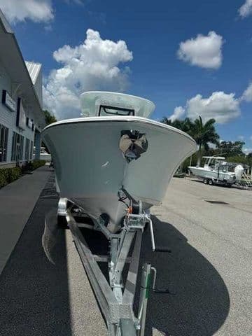 BOATZON | Sportsman Heritage 231 Center Console 2026