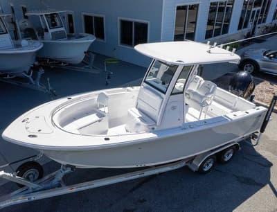 BOATZON | Sportsman Heritage 231 Center Console 2026