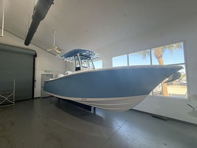 BOATZON | Sportsman Heritage 231 Center Console 2027