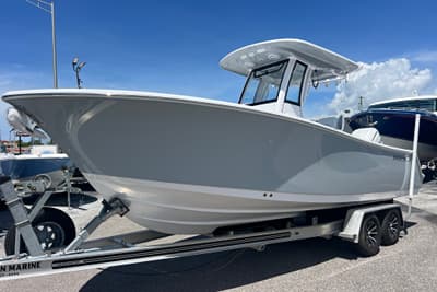 BOATZON | Sportsman Heritage 231 Center Console 2027