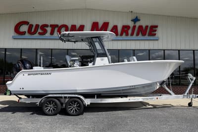 BOATZON | Sportsman Heritage 231 Center Console 2027