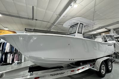 BOATZON | Sportsman Heritage 231 Center Console 2027