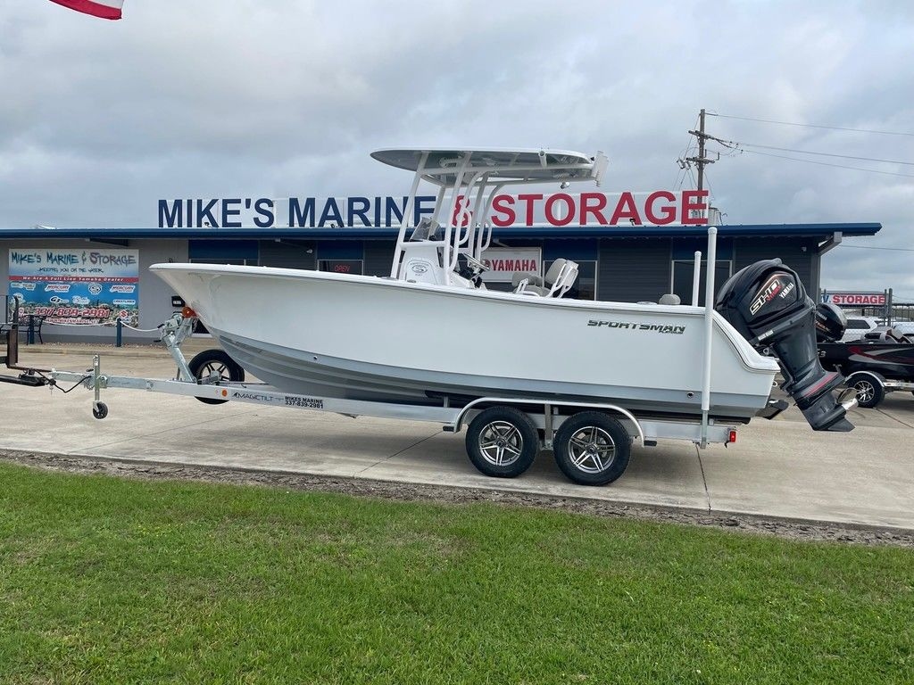 2023 Sportsman Heritage 231CC - Sold Boat