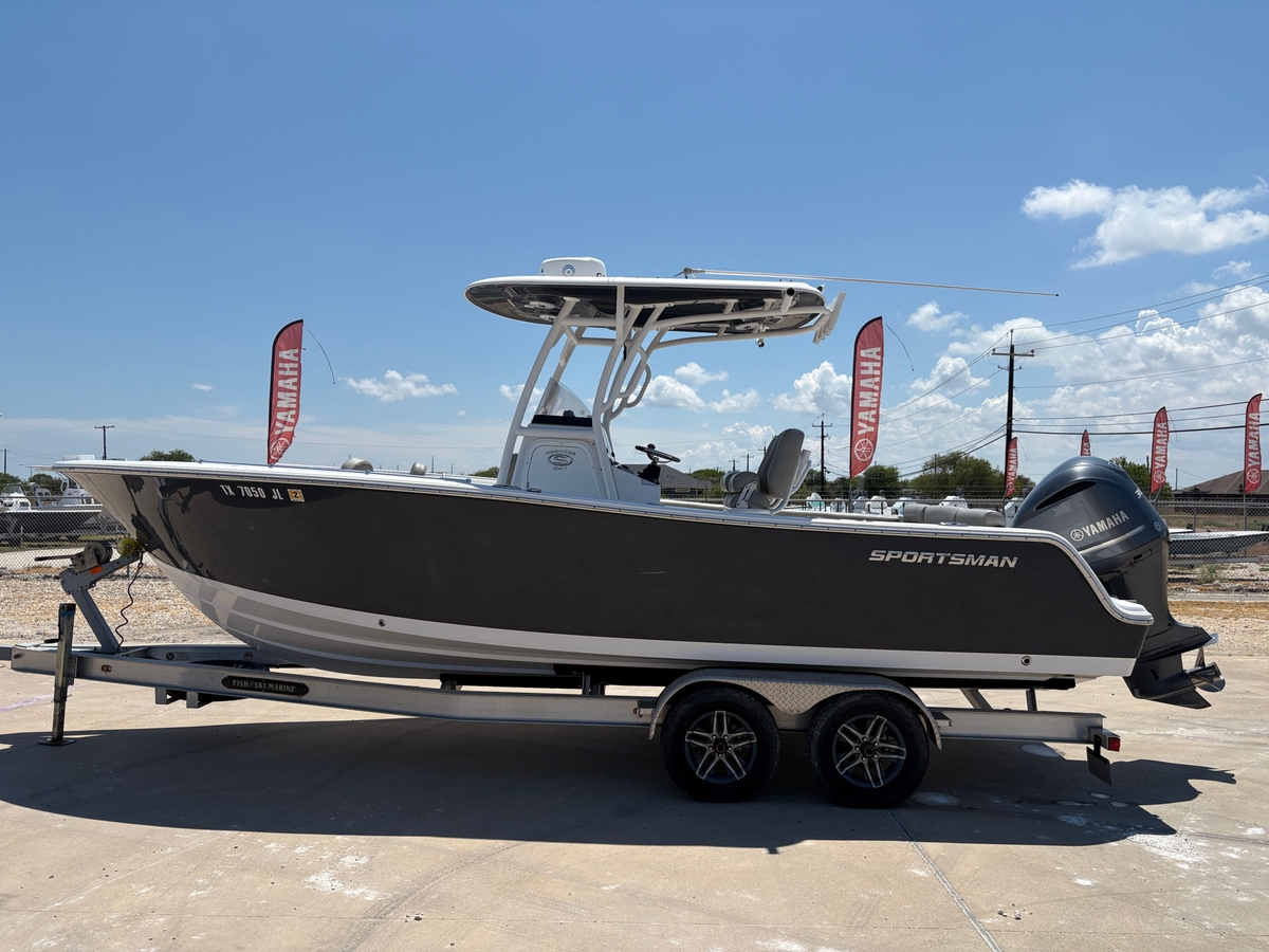 2021 Sportsman Heritage 241 Center Console - Sold Boat