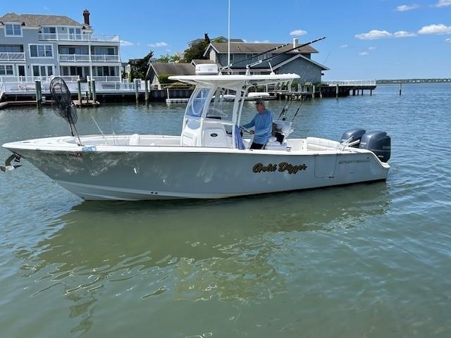2015 Sportsman Heritage 251 Center Console - Sold Boat