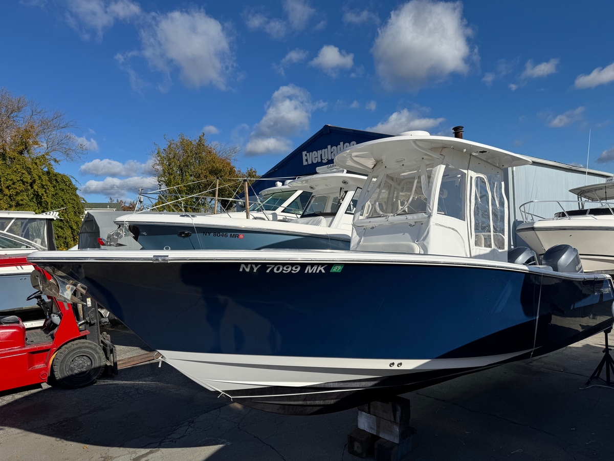2015 Sportsman Heritage 251 Center Console - Sold Boat