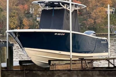 BOATZON | Sportsman Heritage 251 Center Console 2017