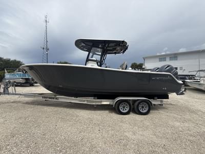 BOATZON | Sportsman Heritage 251 Center Console 2021