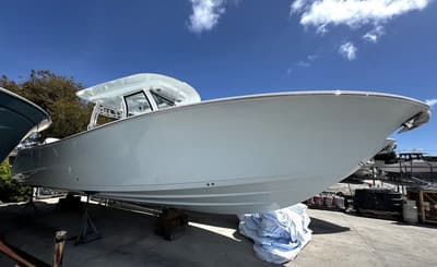 BOATZON | Sportsman Heritage 321 2026