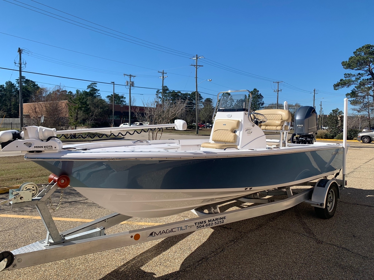 2021 Sportsman Sportsman Masters 207 2021 - Sold Boat