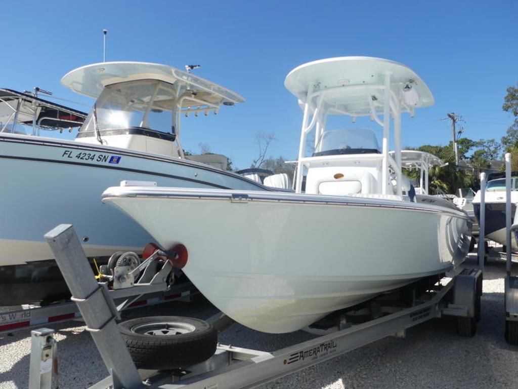 2015 Sportsman Masters 227 Bay Boat - Sold Boat