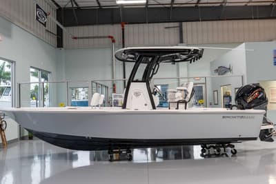 BOATZON | Sportsman Masters 227 Bay Boat 2026