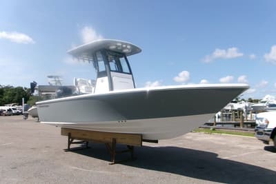BOATZON | Sportsman Masters 227 Bay Boat 2027