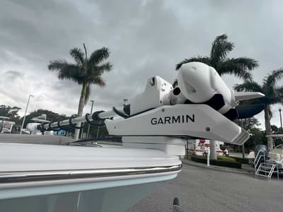 BOATZON | Sportsman Masters 247 Bay Boat 2025 BOATZON | Sportsman Masters 247 Bay Boat 2025