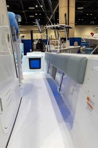 BOATZON | Sportsman Masters 247 Bay Boat 2026