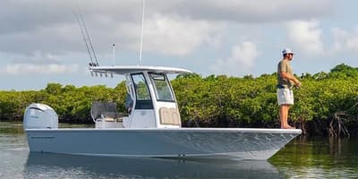 BOATZON | Sportsman Masters 247 Bay Boat 2026