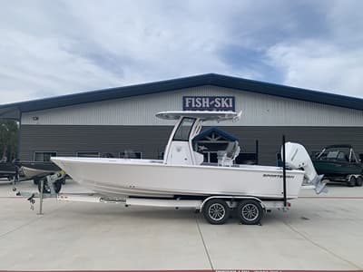 BOATZON | Sportsman Masters 247 Bay Boat 2027