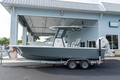BOATZON | Sportsman Masters 247 Bay Boat 2027