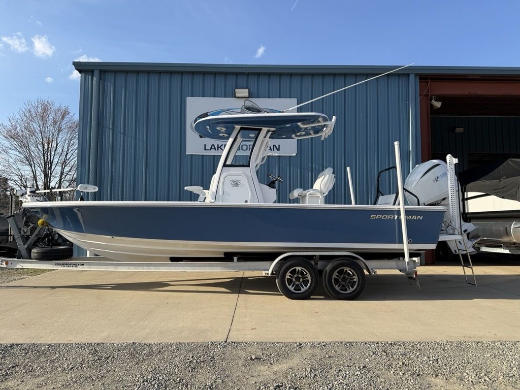 2022 Sportsman Masters 247OE Bay Boat - Sold Boat