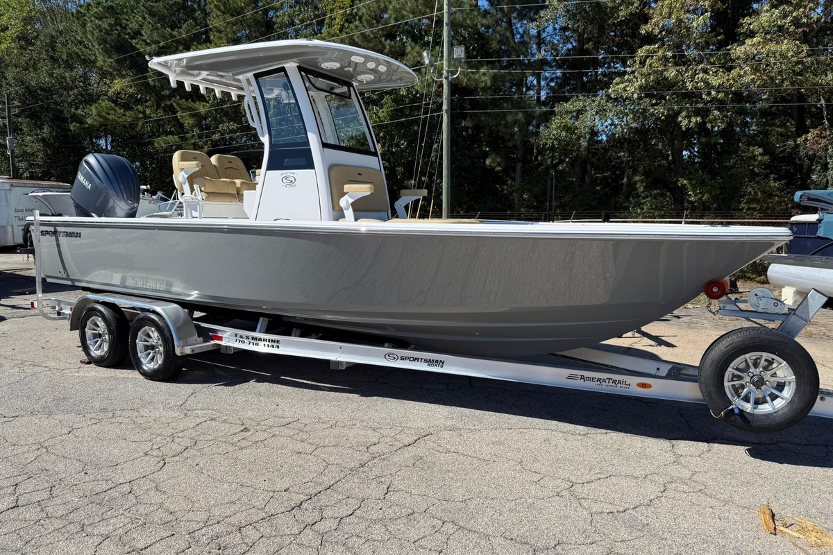 2025 Sportsman Masters 247OE Bay Boat - Sold Boat