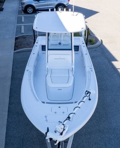 BOATZON | Sportsman Masters 247OE Bay Boat 2025