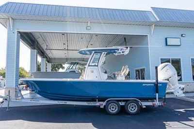 BOATZON | Sportsman Masters 247OE Bay Boat 2027