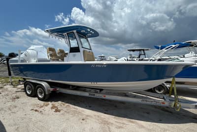 BOATZON | Sportsman Masters 267 Bay Boat 2025