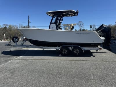 BOATZON | Sportsman Open 232 2026