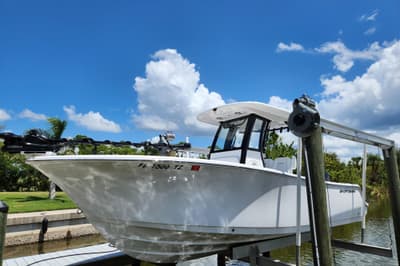 BOATZON | Sportsman Open 232 Center Console 2024