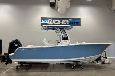 BOATZON | Sportsman Open 232 Center Console 2025